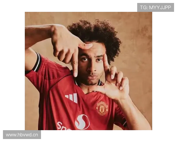 曼联关键比赛抗压能力不足表现受限,对赛季争冠走势形成制约