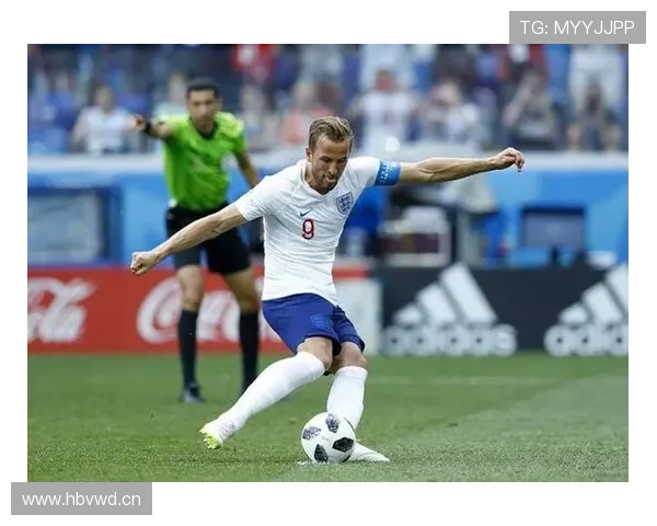 哈里·凯恩巅峰赛季进球效率与英超金靴含金量解析 哈里·凯恩巅峰赛季进球效率与英超金靴含金量解析