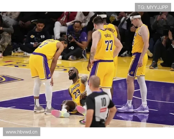 戴维斯内线统治力提升湖人禁区防守效率